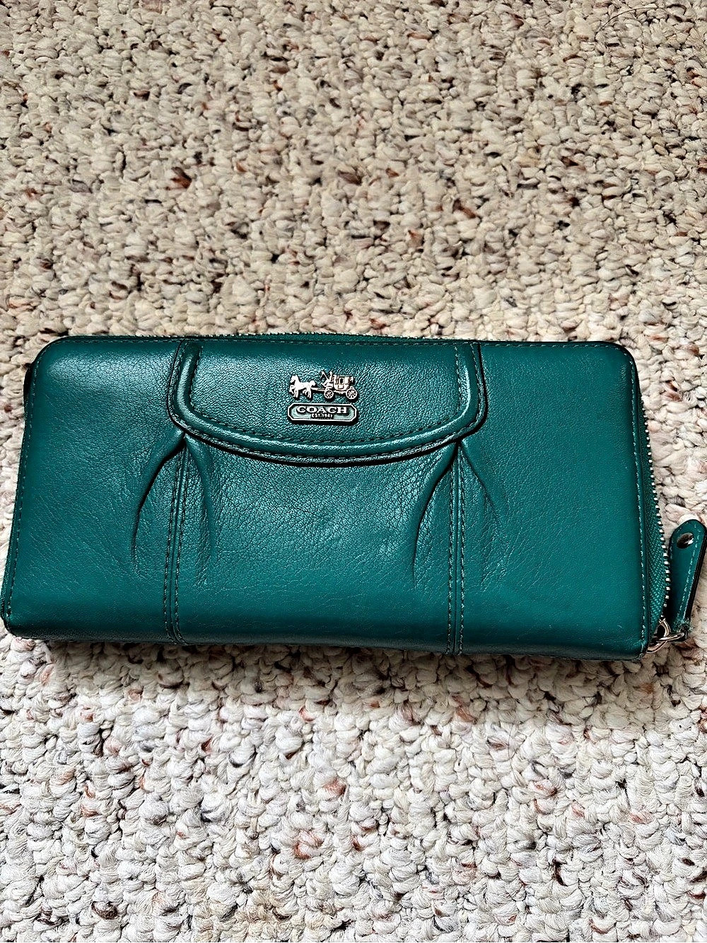 Vintage Coach Darcy Leather Accordion Zip Wallet Green